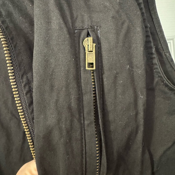 Zenana Outfitters Black Hooded Vest - READ FULL DESCRIPTION - Picture 4 of 9